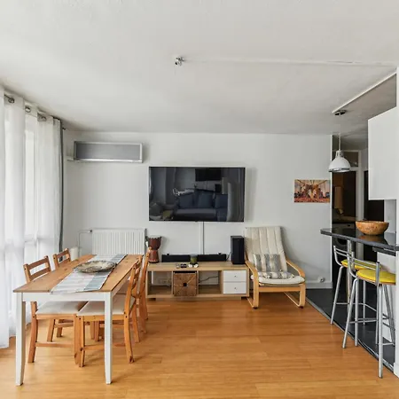 Chic And Comfortable With Balcony Levallois-Perret